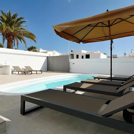 Coral Private Pool!